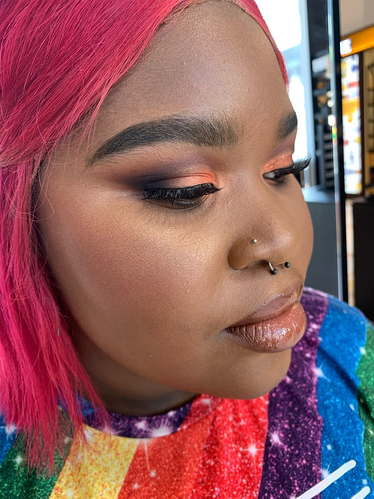 Full Glam Cut Crease with Tangerine Accent